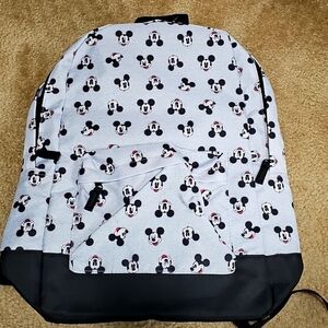 🎒✨ Disney Mickey Backpack – NWT 🐭 Perfect for School, Travel & Disney Trips ✨🎢